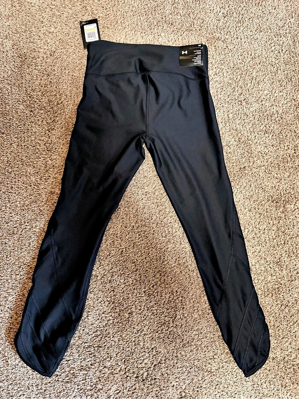 Under Armour HeatGear Ankle Leggings HG DC compression Black Medium NWT